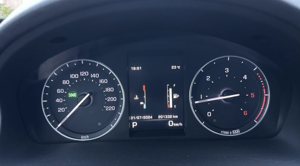 Land Rover Freelander 2013рік