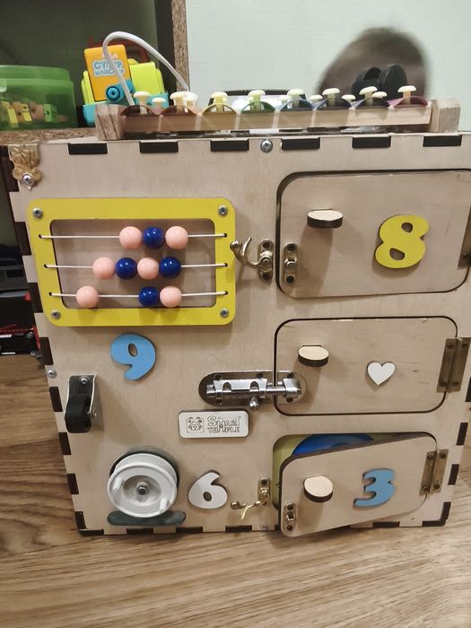 Бізікуб великий дошка