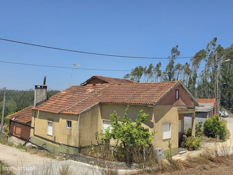 T3 Detached House in Bidoeira de Cima - Leiria
