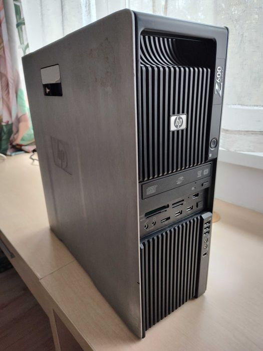 HP Z600 Workstation | 2× Xeon | Quadro K4200 4GB | SSD + HDD