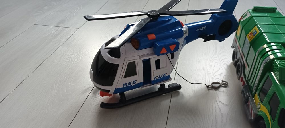 Zestaw zabawek dla dzieci