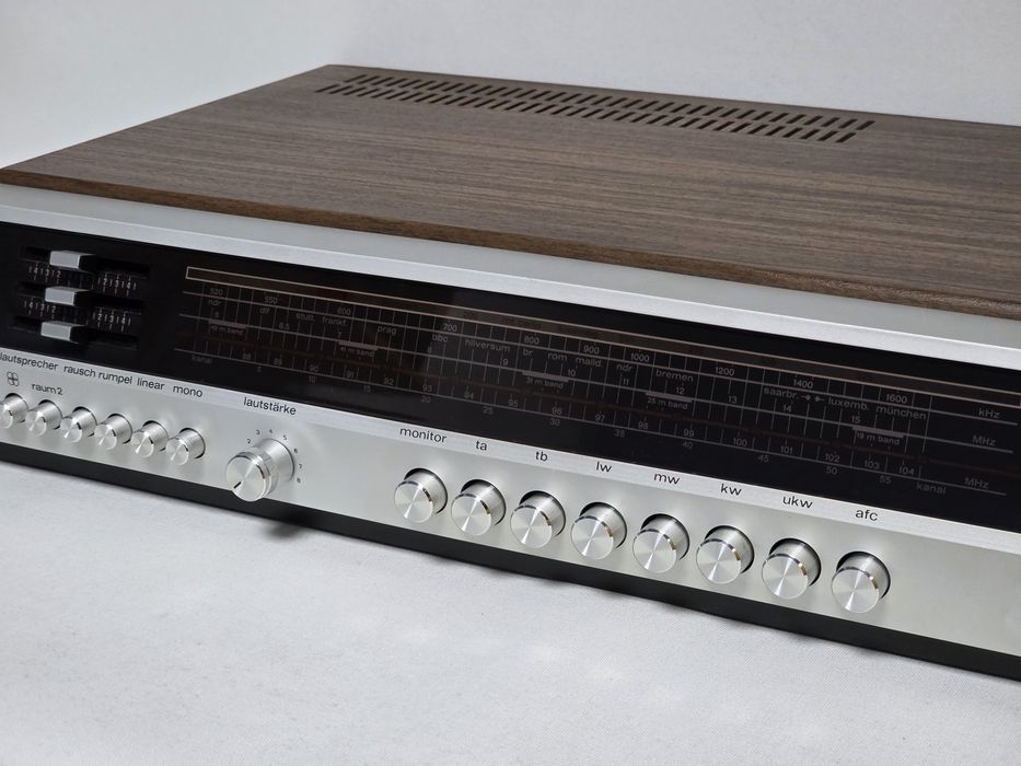 Receiver Vintage reparado Telefunken