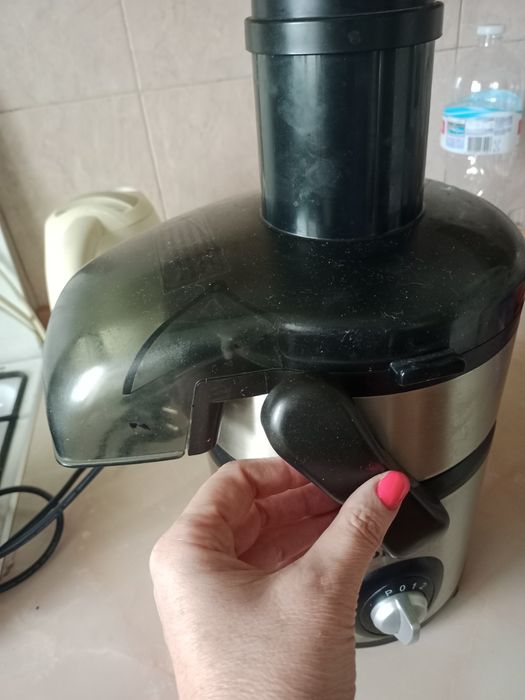 Соковитискачка ,соковижималка