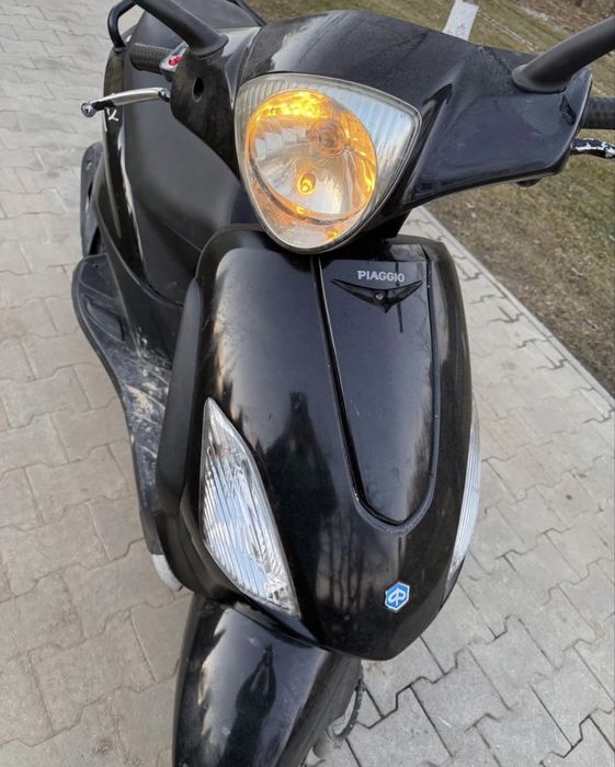 Skuter Piaggio Fly !