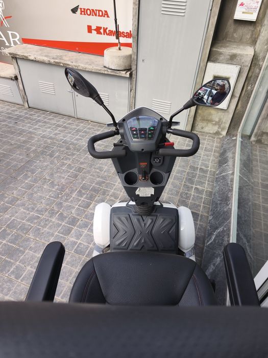 scooter de mobilidade elétrica como nova