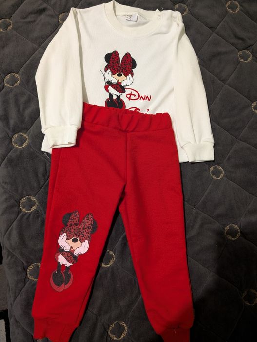 Костюм для дівчинки