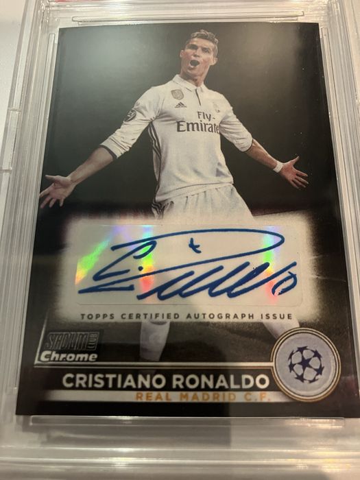Карточка Topps с автографом Cristiano Ronaldo