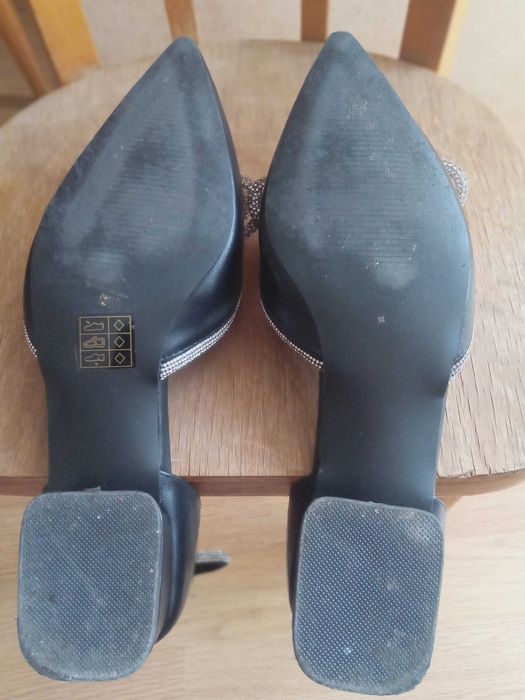 Босоножки женские р.38