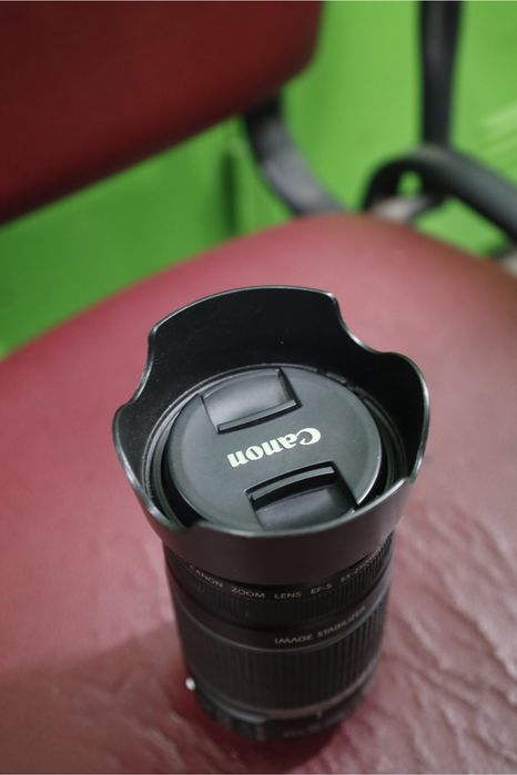 Vendo Camera Canon 2000D