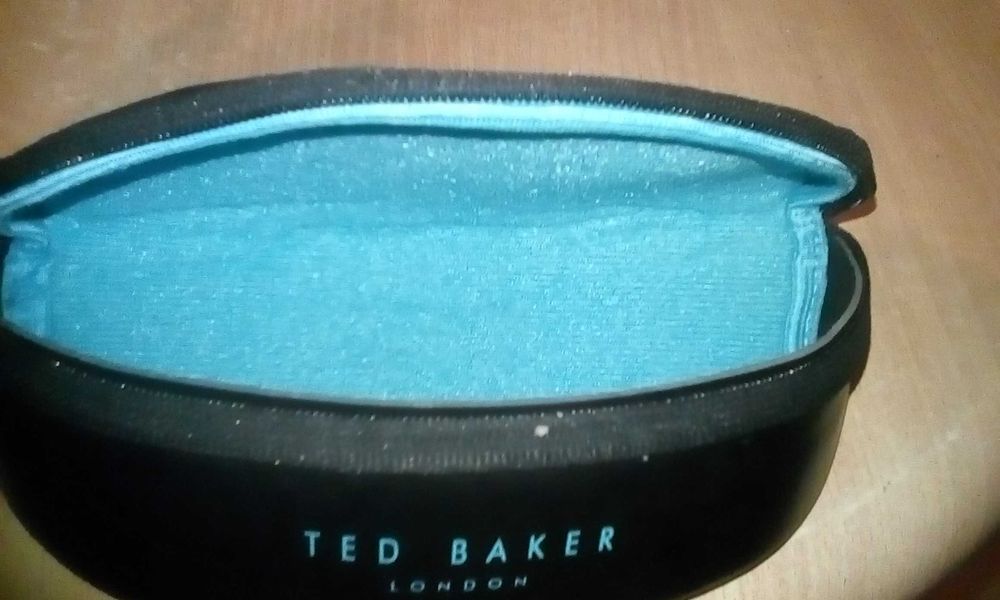 Etui na okulary vintage Ted Baker London