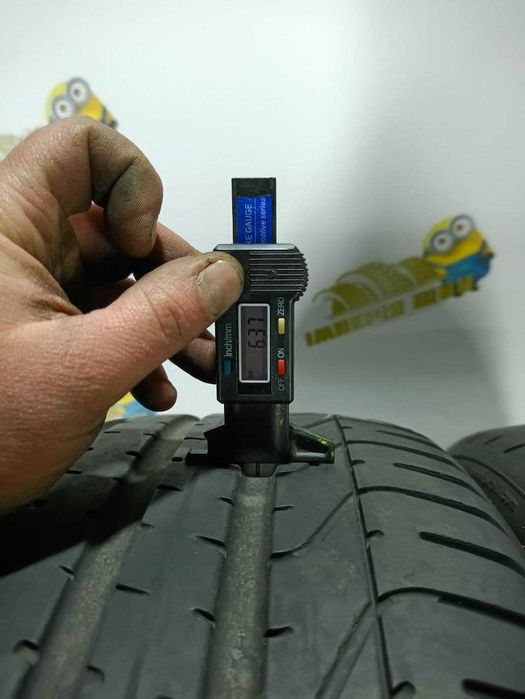 Шини Pirelli 235/35R19. 2шт. Літо 2022р (0236)
