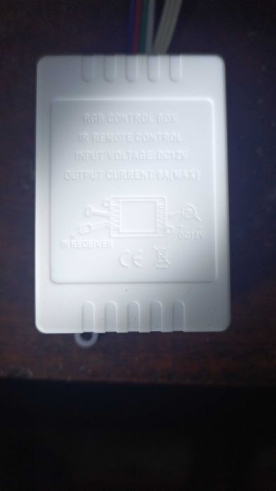 RGB контролер з пультом.