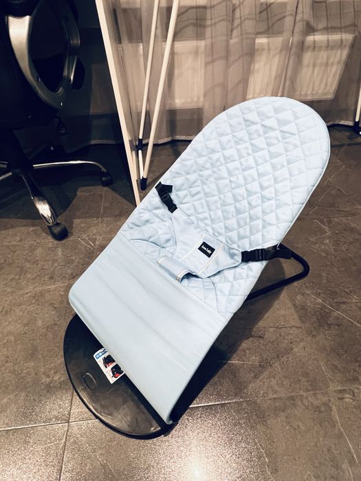 Шезлонг для немовляти