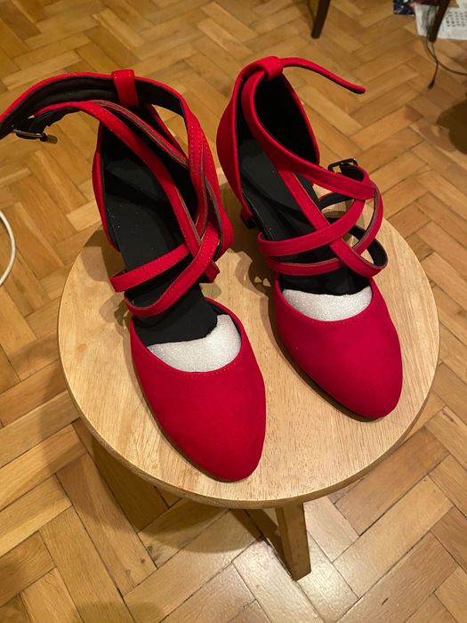 buty do tanga ……….