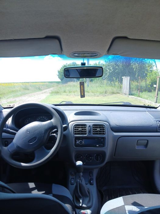 Renault Clio 2001