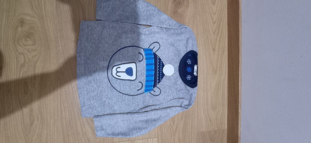 Bluzka polarowa z misiem rozmiar 98-104