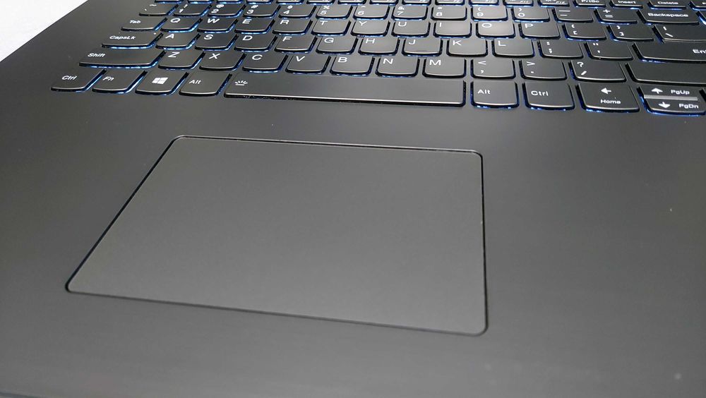 Lenovo IdeaPad Gaming 17,3" IPS - 20GB GTX SSD256GB+500GB