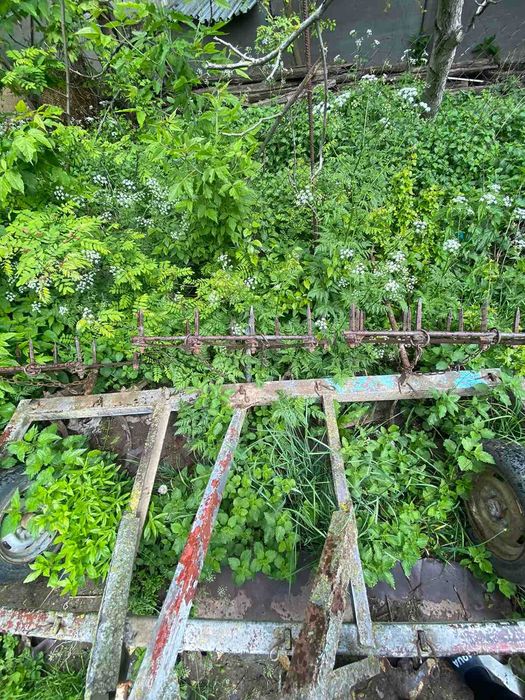 Продам трактор МТЗ 80 з плугом та культиватором