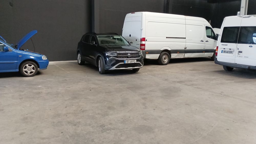 Alugo carrinhas com ou sem motorista