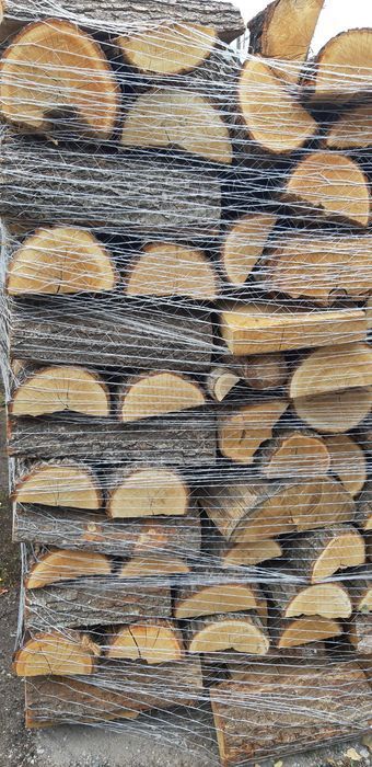 Drewno kominkowe dębowe.