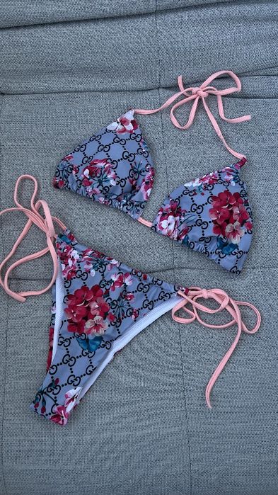 Купальникк  Gucci