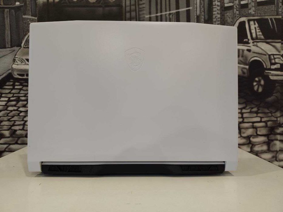 MSI Sword 15 A12UE-605