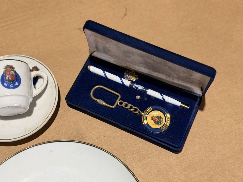 Conjunto FC Porto:Chávenas, Pratos e Porta Chaves