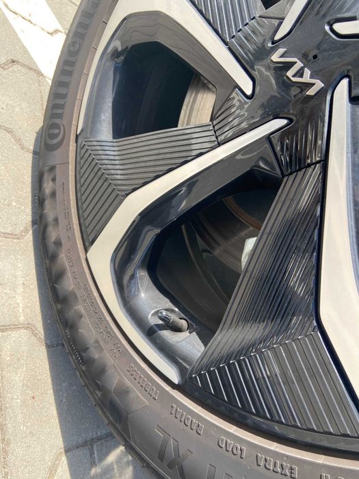 OPONY Continental PremiumContact 6 255/45 R20 H XL – jak nowe