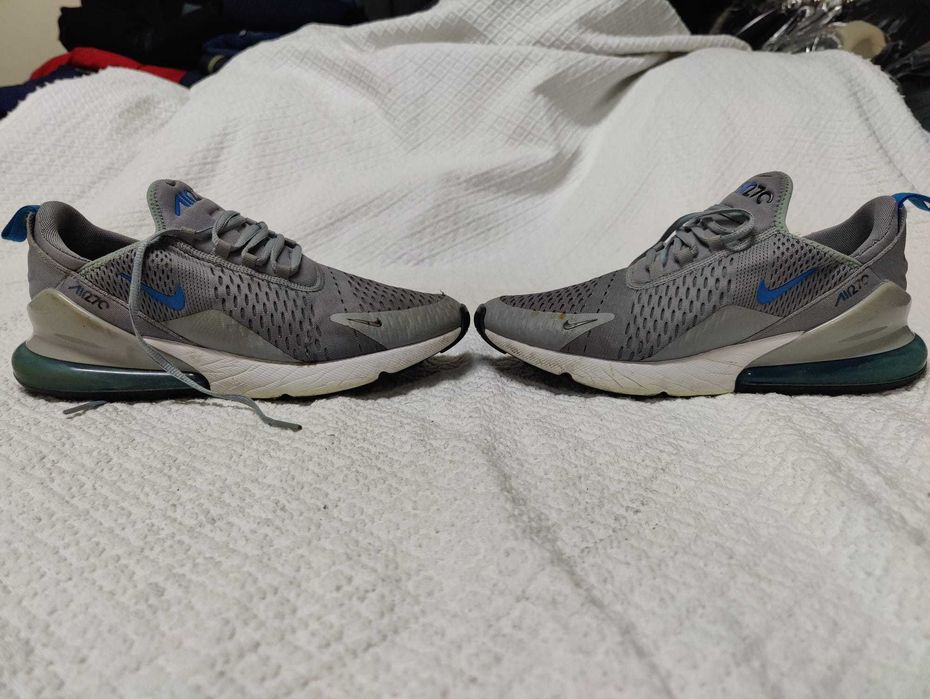 Sapatilhas Nike Air tam. 41 em muito bom estado.