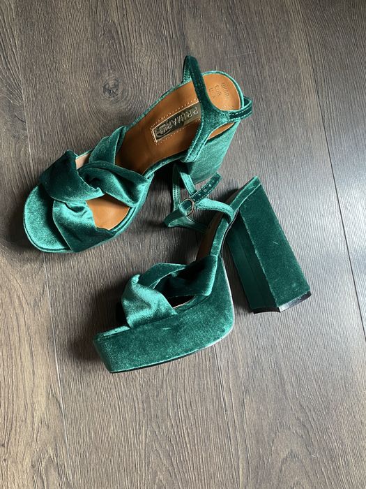 bratz смарагдові бархатні велюрові босоніжки туфлі в стилі versache 36