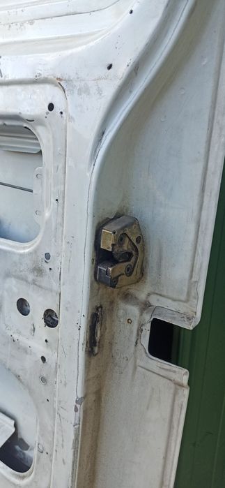 Porta lateral Ford Transit 120