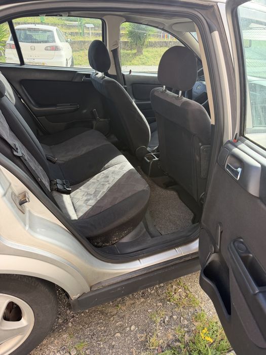 Opel astra  1.4 gasolina