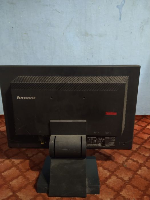 Sprzedam monitor Lenovo tinkvizion