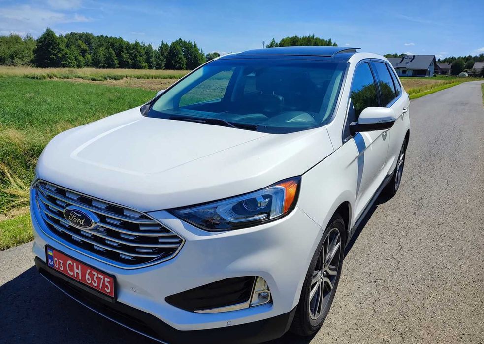 Ford Edge Titanium