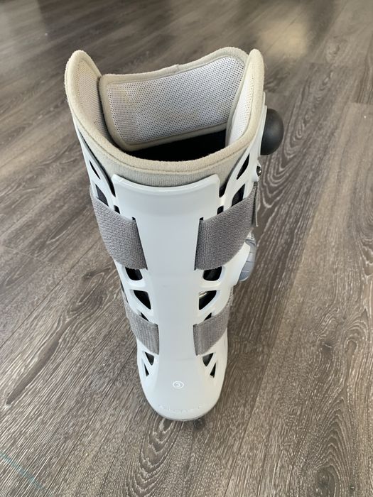 Пневматичний ортопедичний чобіт Donjoy AirSelect (США) розмір 39-41