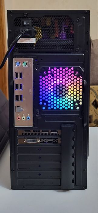Новий Ігровий ПК 8gb RX 580 | 16 Ядер | 16gb RAM | Windows 10