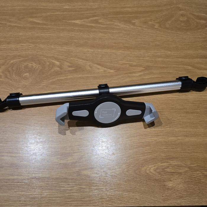 Uchwyt na tablet  na dwa zagłówki 7"-11" srebrny