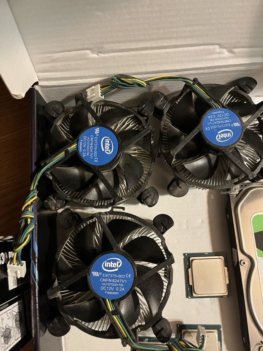 Комплектуючі до ПК, ноутбуків