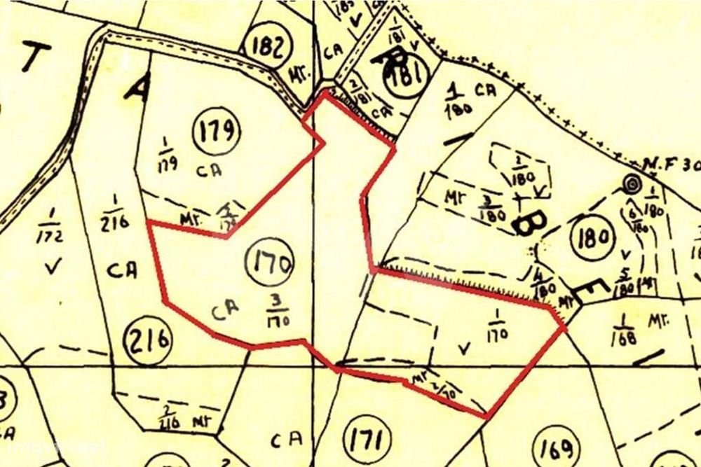 Sale of Rustic Land Plot of 8,124 m² in Cachouça, Barreiralva, Mafra