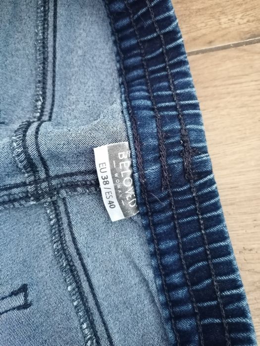 Spodnie jeansy gumka 38 na 40 M na L