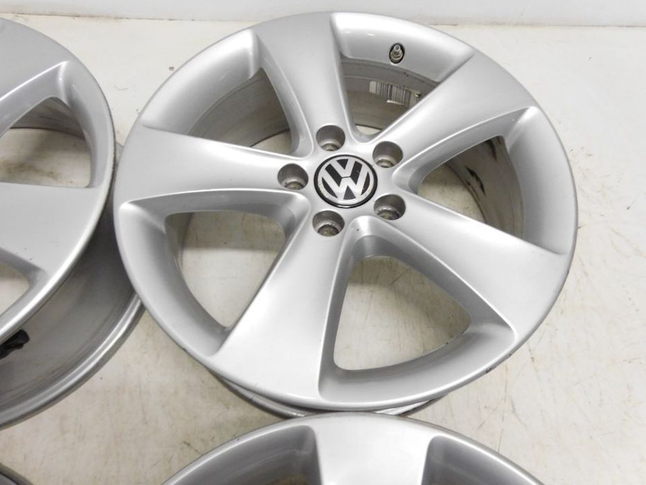 Felgi 17 VW Caddy T4 Passat Touran Tiguan Sirocco Sharan Audi Skoda Sea