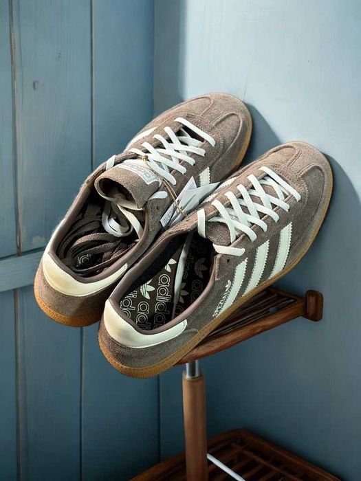 Oryginalne buty adidas damskie Buty HANDBALL brązowy R.36