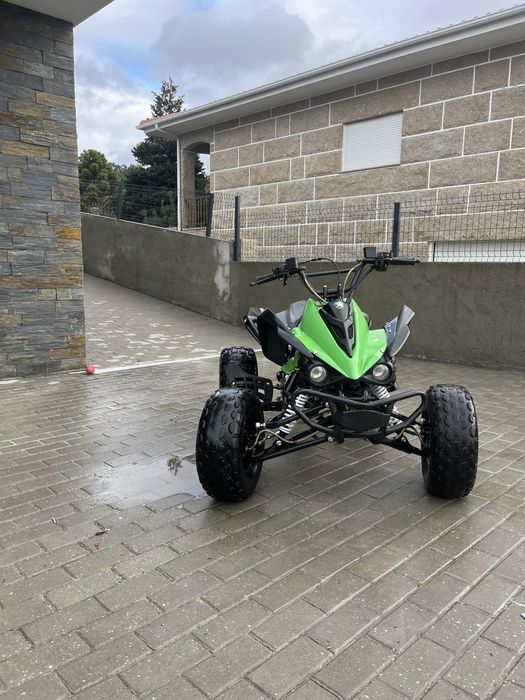 Moto 4 110cc 4 tempos