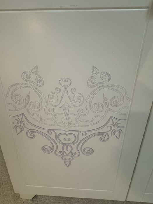 Regal meblik crystal white