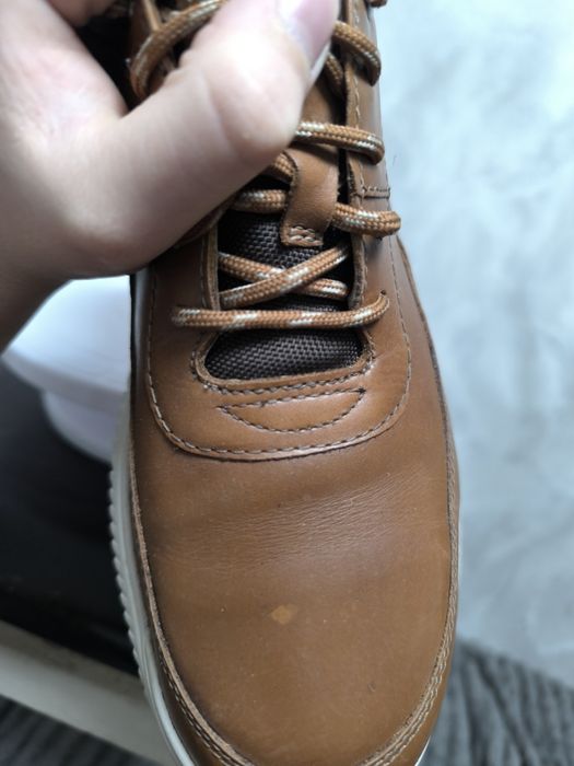Чоловічі шкіряні кросівки Clarks