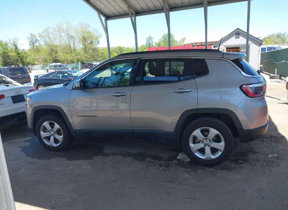 Jeep Compass North      2021