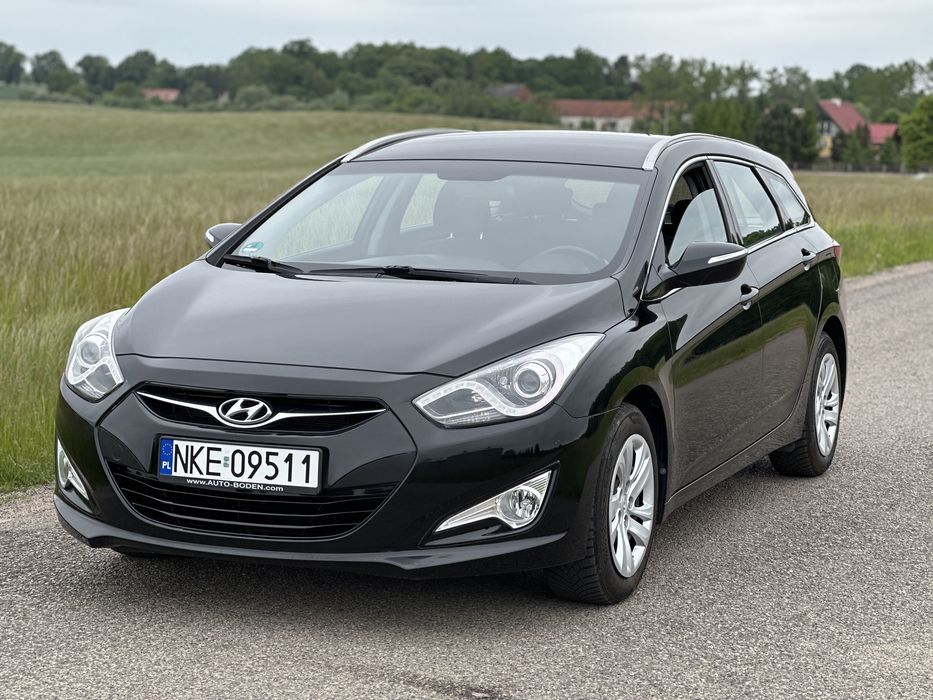 Hyundai I40 2014 rok 1.6 Benzyna