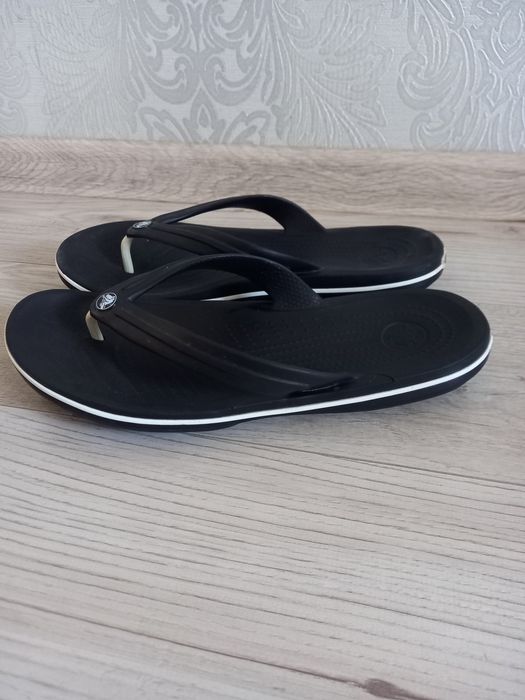 Продам вьетнамки Crocs