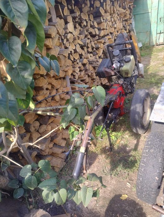 дизельний мотоблок кентавр (він же зоря і т д)  під відновлення