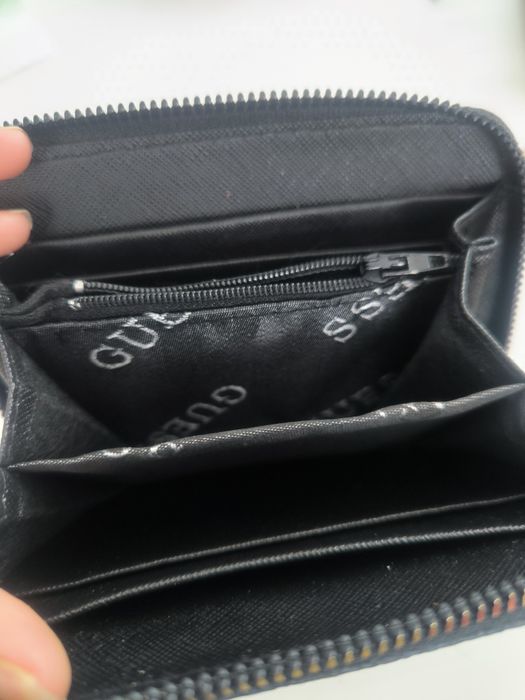 Portfel damski Guess